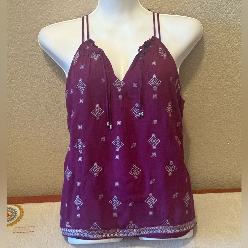 White House Black Market Red and Purple Relaxed Camisole - Picture 6 of 14